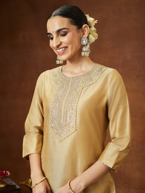 Saheli Women's Beige Chanderi Silk Zari Yoke Embroidered Straight Kurta