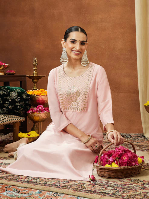 Saheli Women's Light Pink Chanderi Silk Yoke Embroidered Straight Kurta