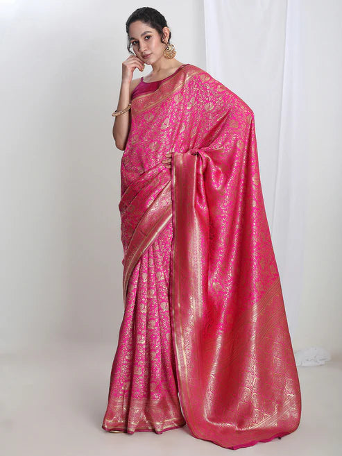 Saheli Women's Pink Silk Blend Floral Woven Design Jacquard Saree with Blouse Piece