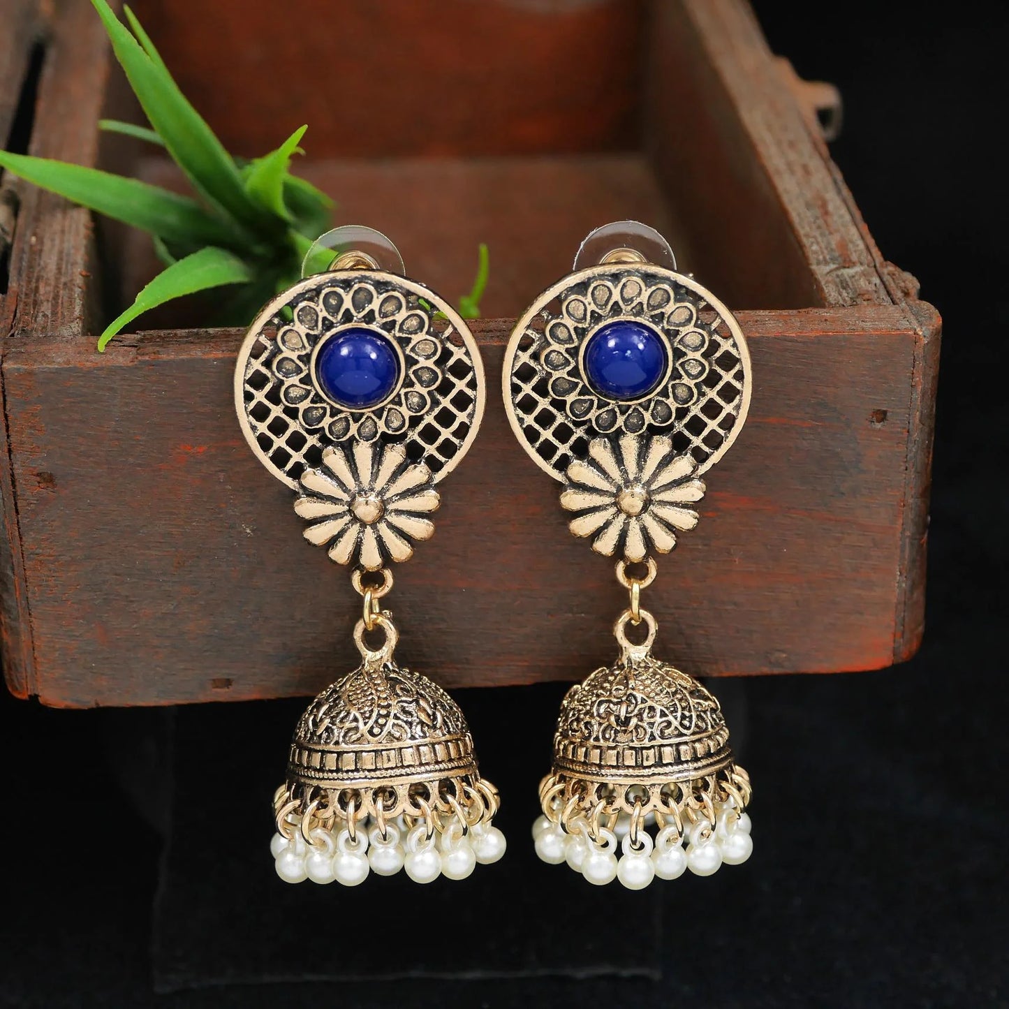 Saheli Antique Gold/Silver Plated Dual Coloured Enamel Dangler Earring