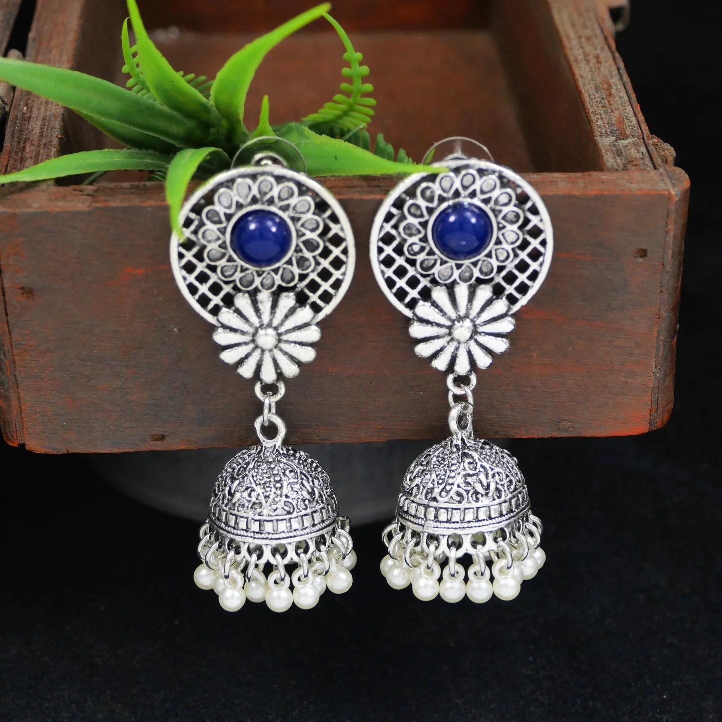 Saheli Antique Gold/Silver Plated Dual Coloured Enamel Dangler Earring