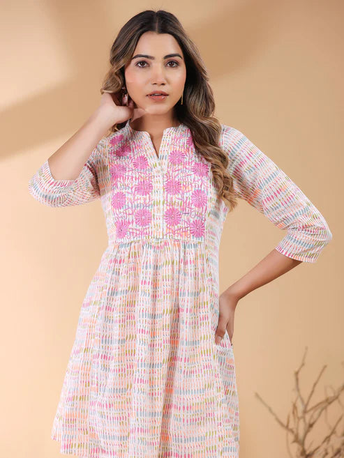 Saheli White Pure Cotton Abstract A-line Co-ord Set