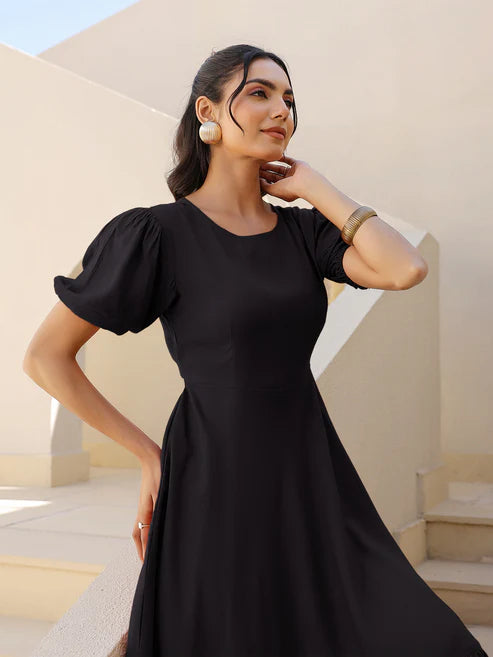Saheli Black Rayon Solid A-line Dress