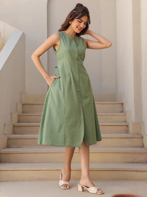 Saheli Green Cotton Solid A-line Dress