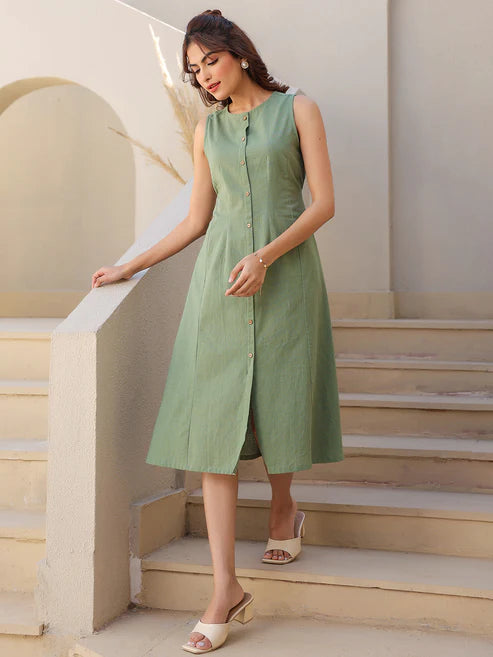 Saheli Green Cotton Solid A-line Dress