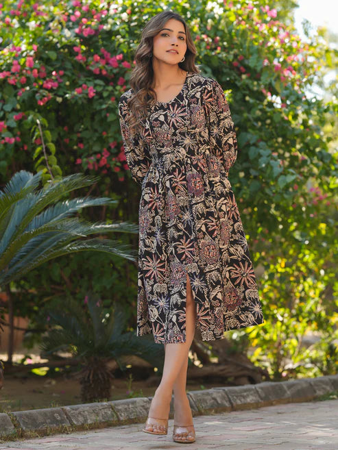 Saheli Black Pure Cotton Floral Printed A-line Dress