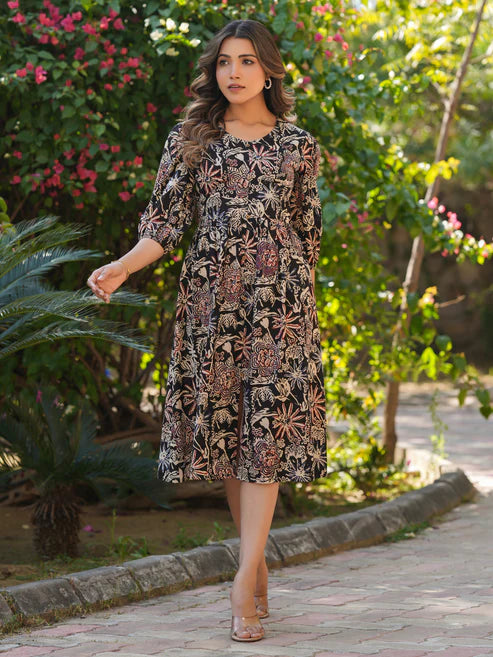 Saheli Black Pure Cotton Floral Printed A-line Dress