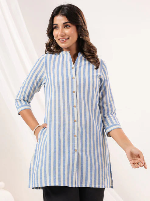 Saheli Women's White Cotton Striped Straight Short Kurti