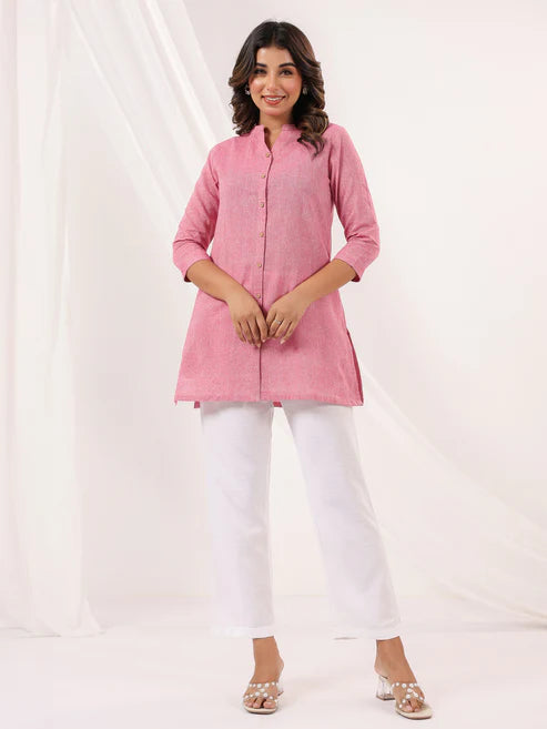 Saheli Women's Pink Cotton Solid Straight Short Kurti