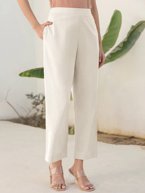 Saheli Off White Cotton Solid Staright Pant