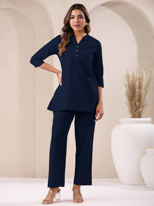 Saheli Navy Blue Cotton Solid Straight Pant