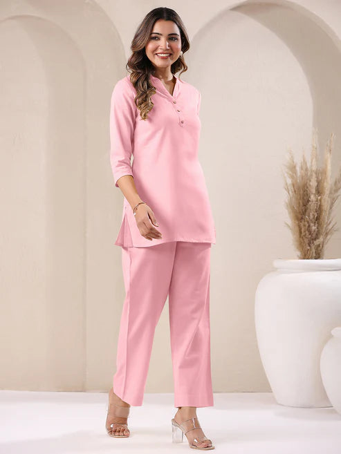 Saheli Pink Cotton Solid Straight Pant