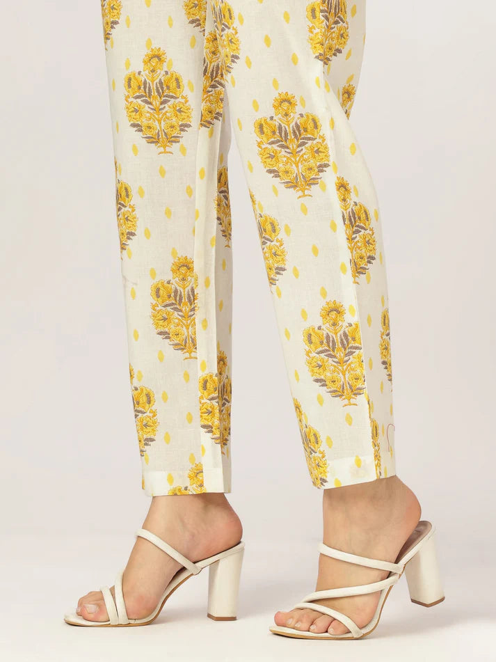 Saheli Women's Off White Pure Cotton Floral Printed A-line Kurta Set