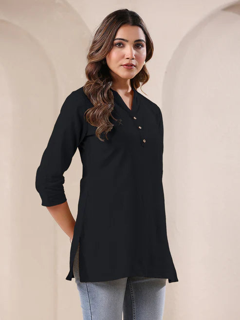 Saheli Black Cotton Blend Solid A-line Top
