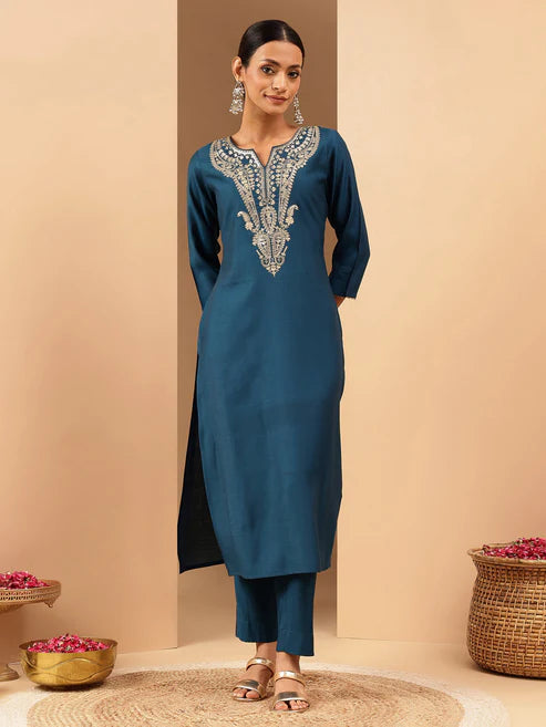 Saheli Women's Teal Blue Silk Blend Zari Yoke Embroidered Straight Kurta