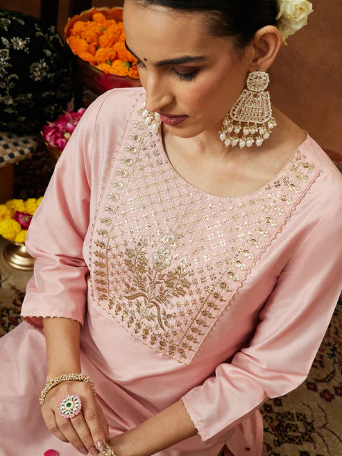 Saheli Women's Light Pink Chanderi Silk Yoke Embroidered Straight Kurta