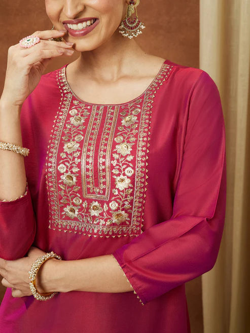 Saheli Women's Pink Chanderi Silk Zari Yoke Embroidered Straight Kurta