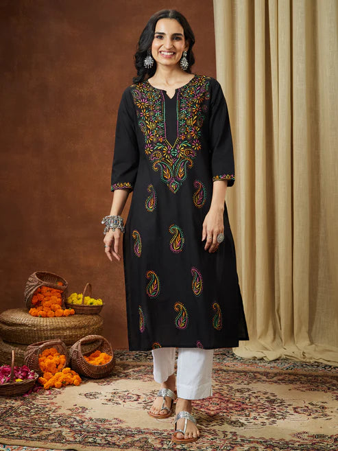 Saheli Women's Black Pure Cotton Paisley Printed Straight Kurta Set