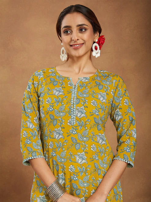 Saheli Women's Mustard Pure Cotton Floral Printed Straight Kurta
