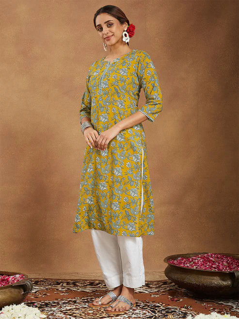 Saheli Women's Mustard Pure Cotton Floral Printed Straight Kurta