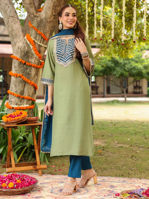 Saheli Women's Sage Green Silk Blend Zari Embroidered Straight Kurta Set