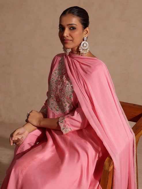 Saheli Women's Light Pink Chanderi Silk Zari Yoke Embroidered Anarkali Kurta Set