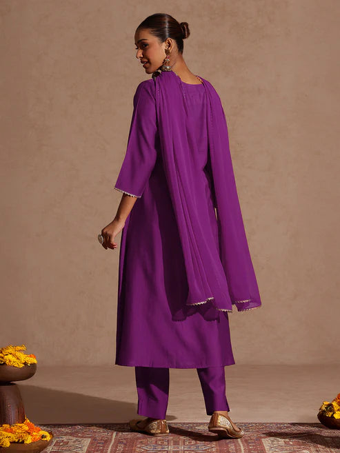 Saheli Women's Purple Silk Blend Yoke Embroidered A-line Kurta Set