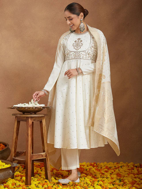 Saheli Women's Off White Chanderi Silk Embroidered A-line Kurta Set