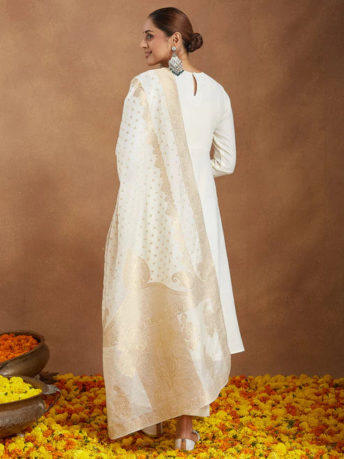 Saheli Women's Off White Chanderi Silk Embroidered A-line Kurta Set