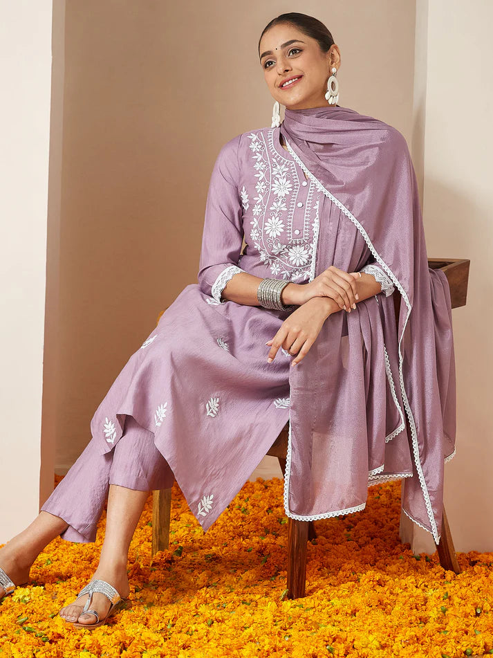 Saheli Women's Lavender Silk Blend Embroidered Straight Kurta Set