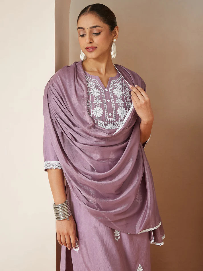 Saheli Women's Lavender Silk Blend Embroidered Straight Kurta Set