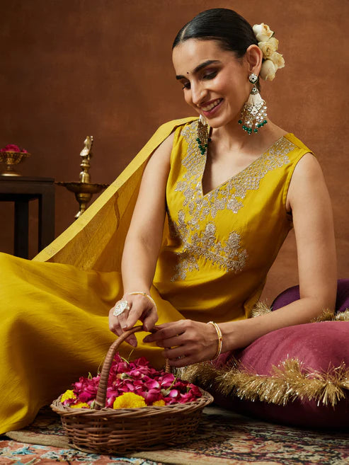 Saheli Women's Mustard Chanderi Silk Zari Embroidered Straight Kurta Pant Set