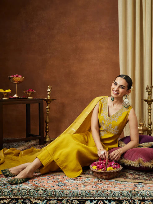 Saheli Women's Mustard Chanderi Silk Zari Embroidered Straight Kurta Pant Set