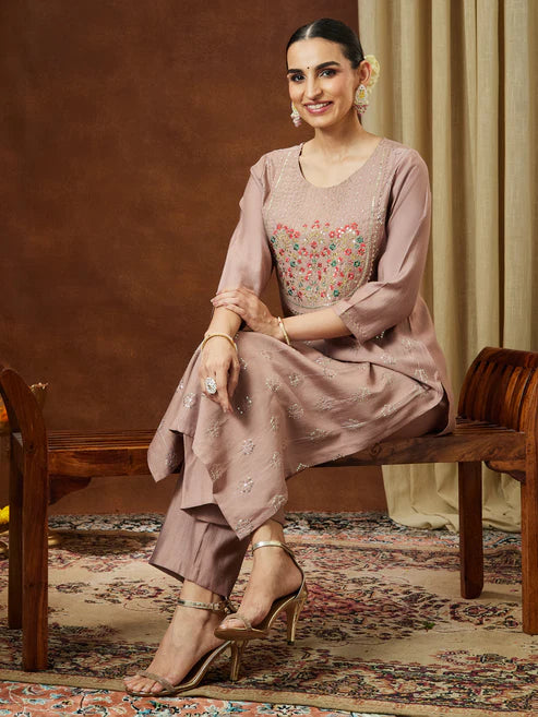 Saheli Women's Brown Silk Blend Zari Embroidered Straight Kurta Pant Set