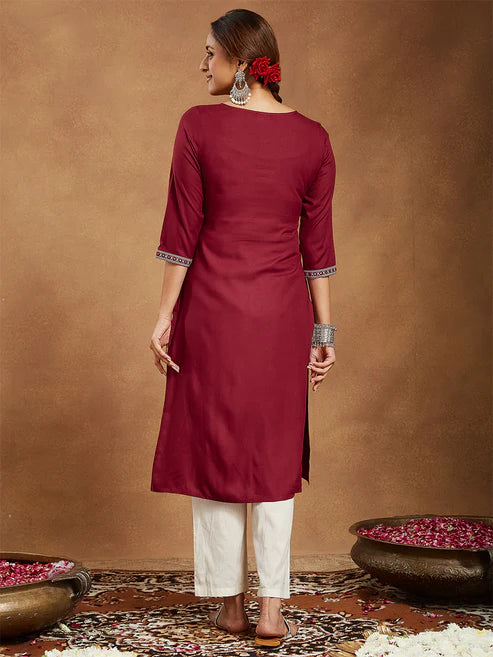 Saheli Women's Maroon Rayon Embroidered Straight Kurta