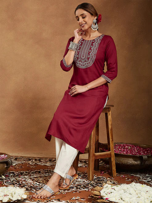 Saheli Women's Maroon Rayon Embroidered Straight Kurta