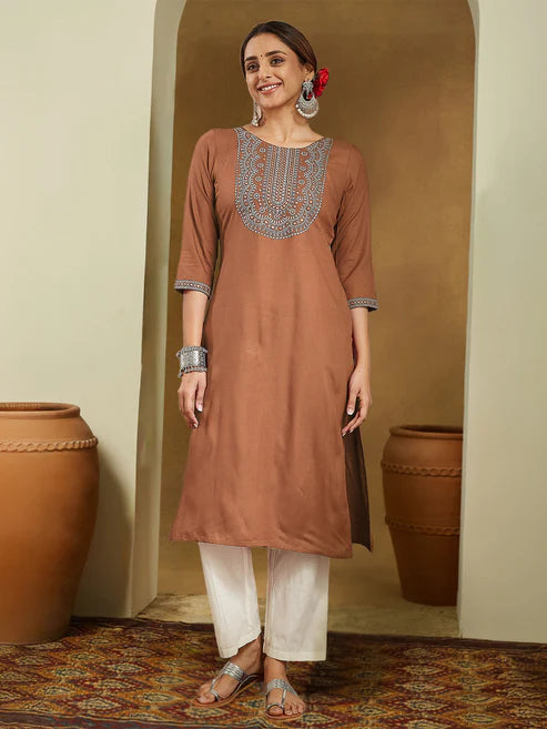 Saheli Women's Brown Rayon Embroidered Straight Kurta
