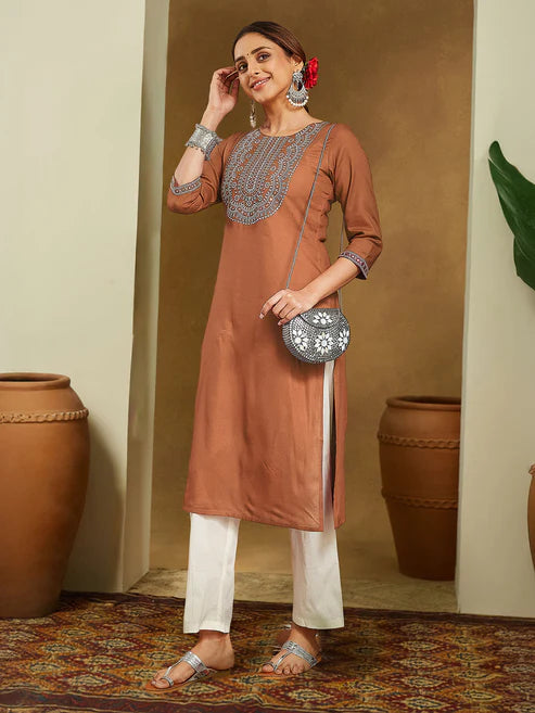 Saheli Women's Brown Rayon Embroidered Straight Kurta