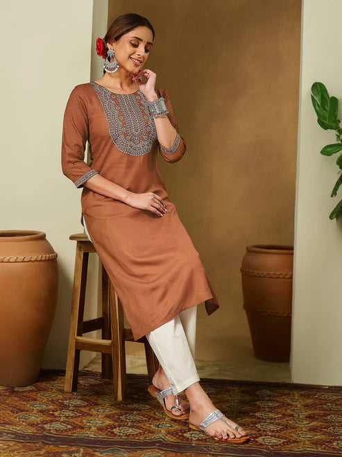 Saheli Women's Brown Rayon Embroidered Straight Kurta