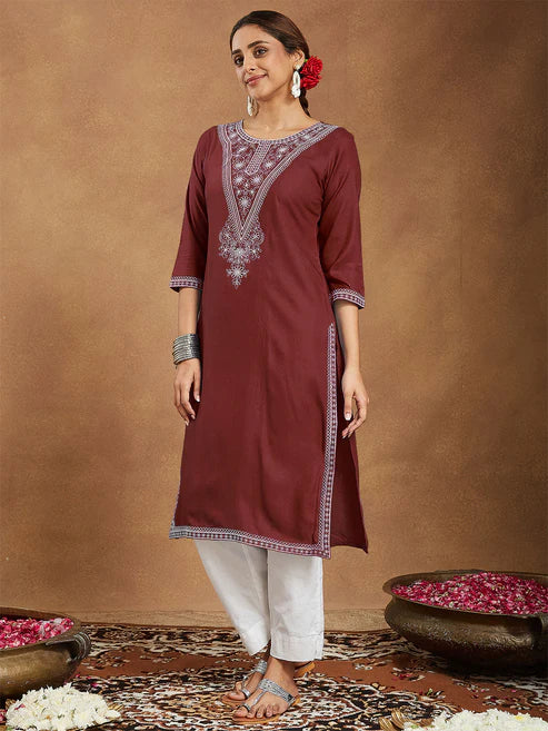 Saheli Women's Maroon Rayon Embroidered Straight Kurta