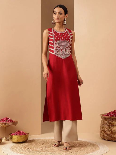 Saheli Women's Red Silk Blend Zari Embroidered Straight Kurta