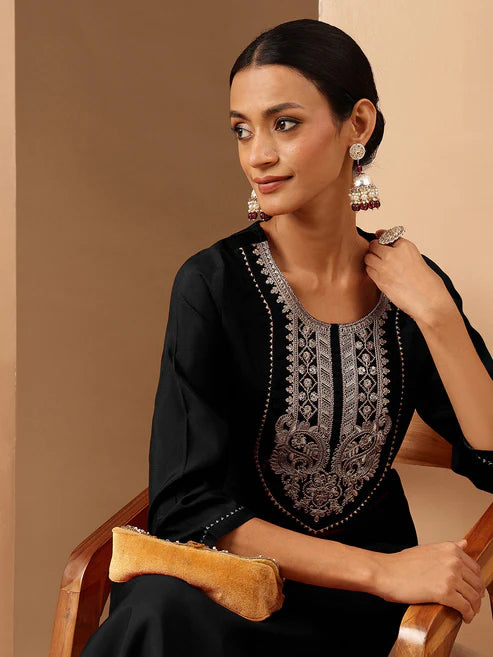 Saheli Women's Black Chanderi Silk Yoke Embroidered Straight Kurta