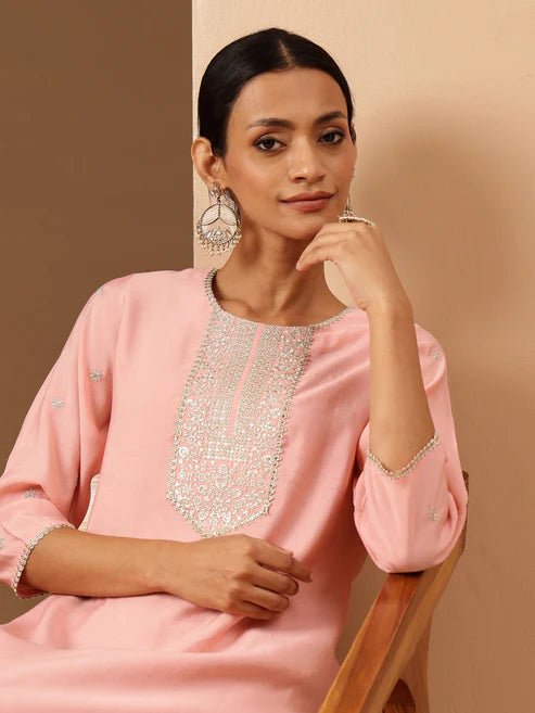 Saheli Women's Soft Pink Chanderi Silk Zari Embroidered Straight Kurta