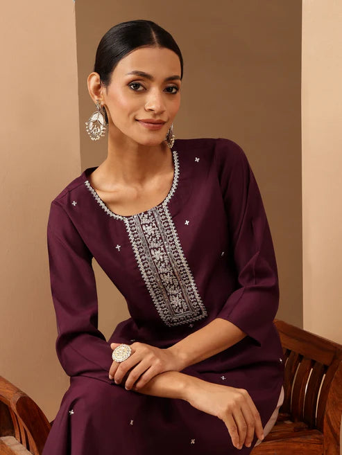 Saheli Women's Wine Chanderi Silk Embroidered Straight Kurta