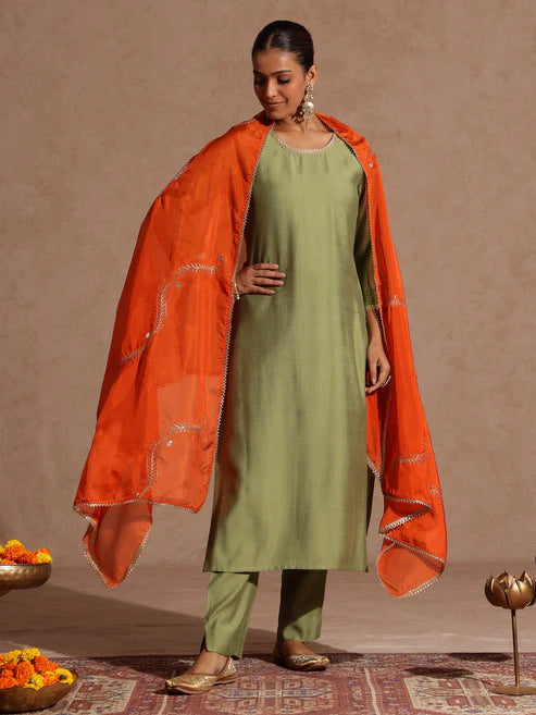 Saheli Women's Sage Green Silk Blend Embellished Straight Kurta Set