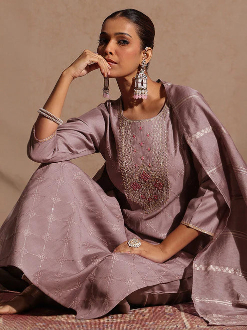 Saheli Women's Brown Silk Blend Embellished Straight Kurta Set