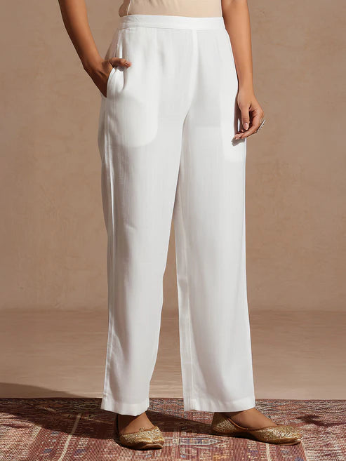 Saheli Women's Off White Silk Blend Embellished Zari Embroidered Straight Kurta Set