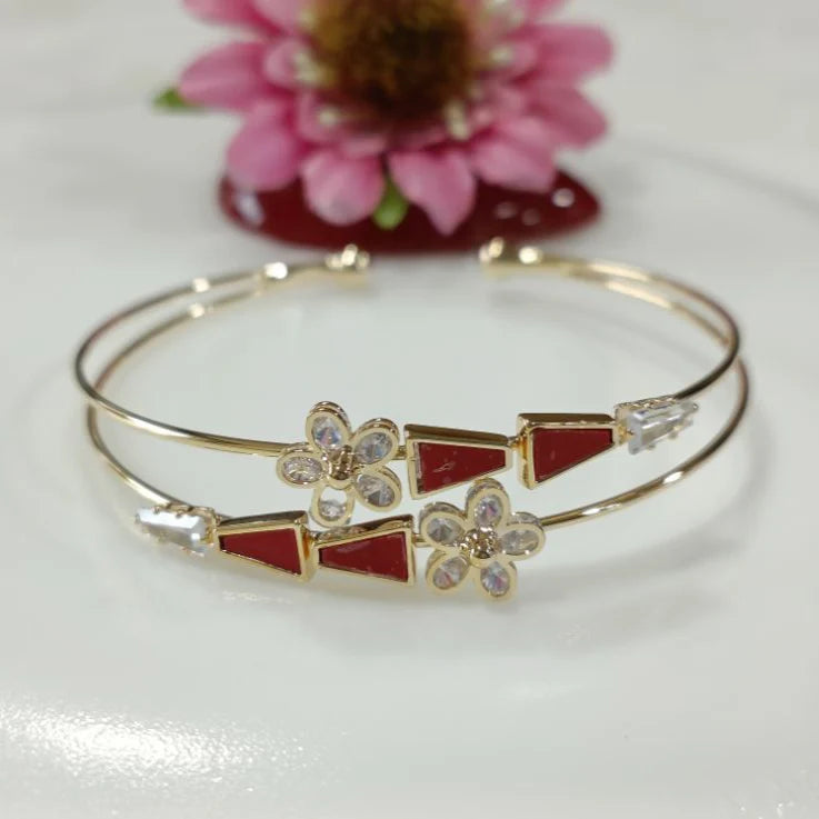 Saheli Silver/Gold/Rose Gold Plated Fancy kada